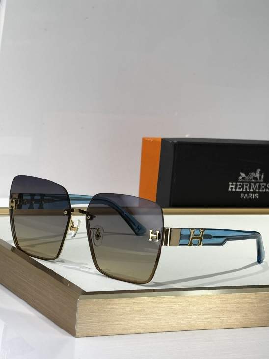 Picture of Hermes Sunglasses _SKUfw73237177fw